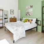Botanic Apartments - Rooms